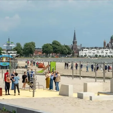 Chalet Chalet With 2 Bedrooms For 4 People For Rent In Hoorn Netherlands Hoorn (North Holland)