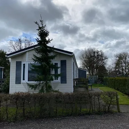 Chalet With 2 Bedrooms For 4 People For Rent In Hoorn Netherlands
