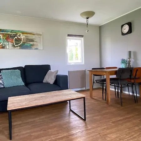Chalet With 2 Bedrooms For 4 People For Rent In Hoorn Netherlands Chalet Hoorn (North Holland)