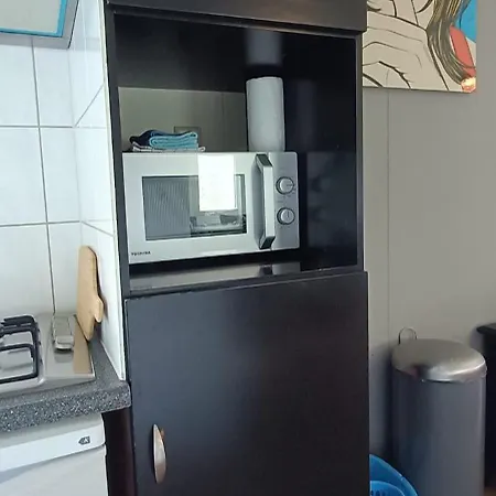 בקתה Chalet With 2 Bedrooms For 4 People For Rent In Hoorn Netherlands *